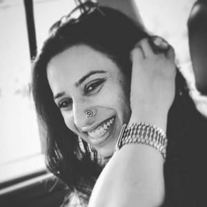 Meet your Posher, Komal